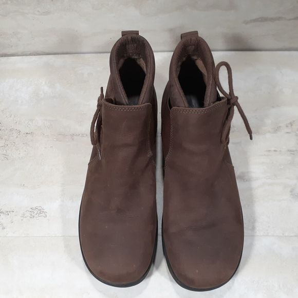 Ladies Azaleia brown leather ankle boots size 9🎉Host Pick🎉 - Picture 2 of 8